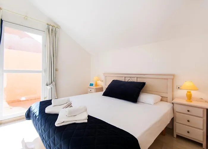 Rentandhomes Penthouse Elviria Golf