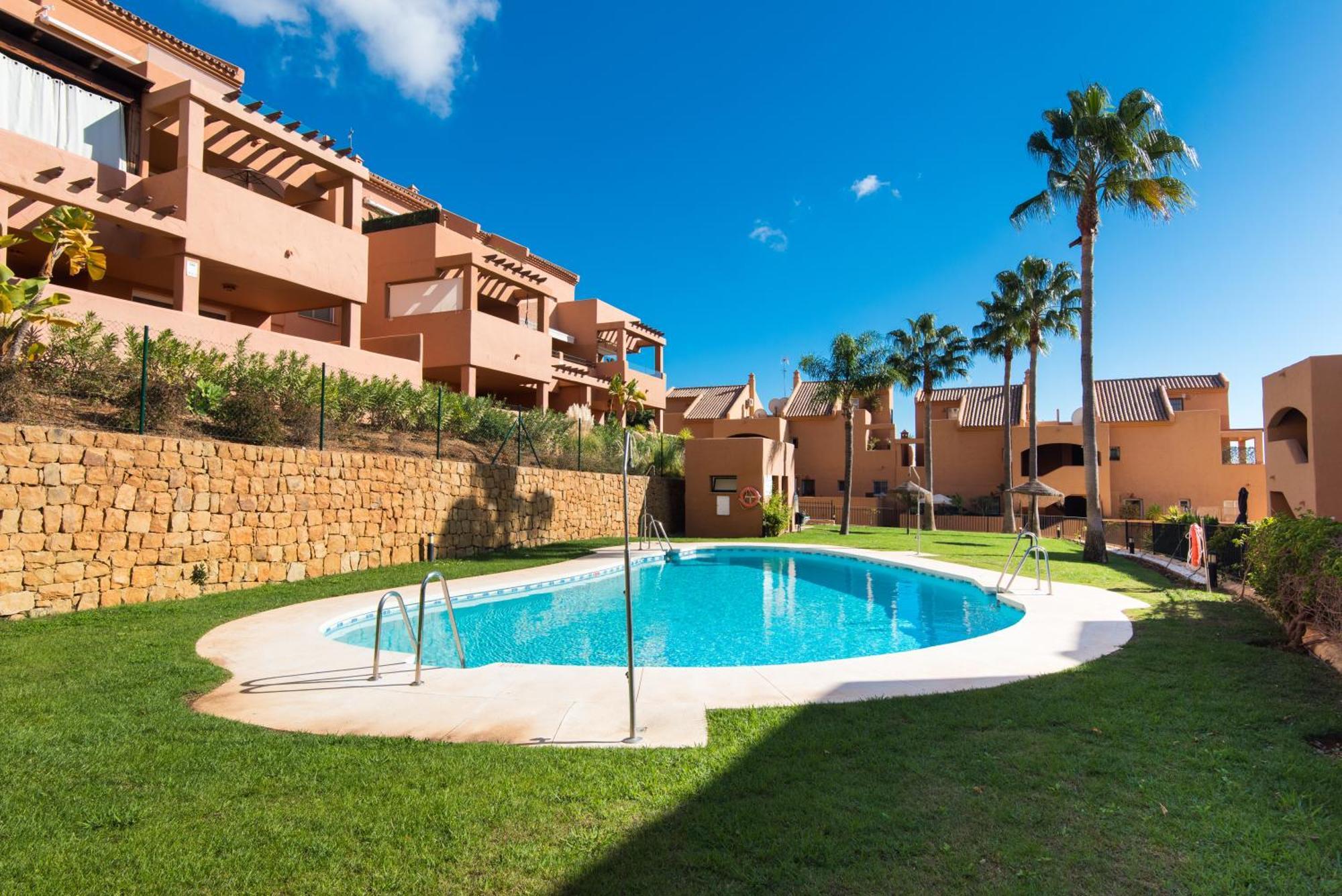Rentandhomes Penthouse Elviria Golf Appartement